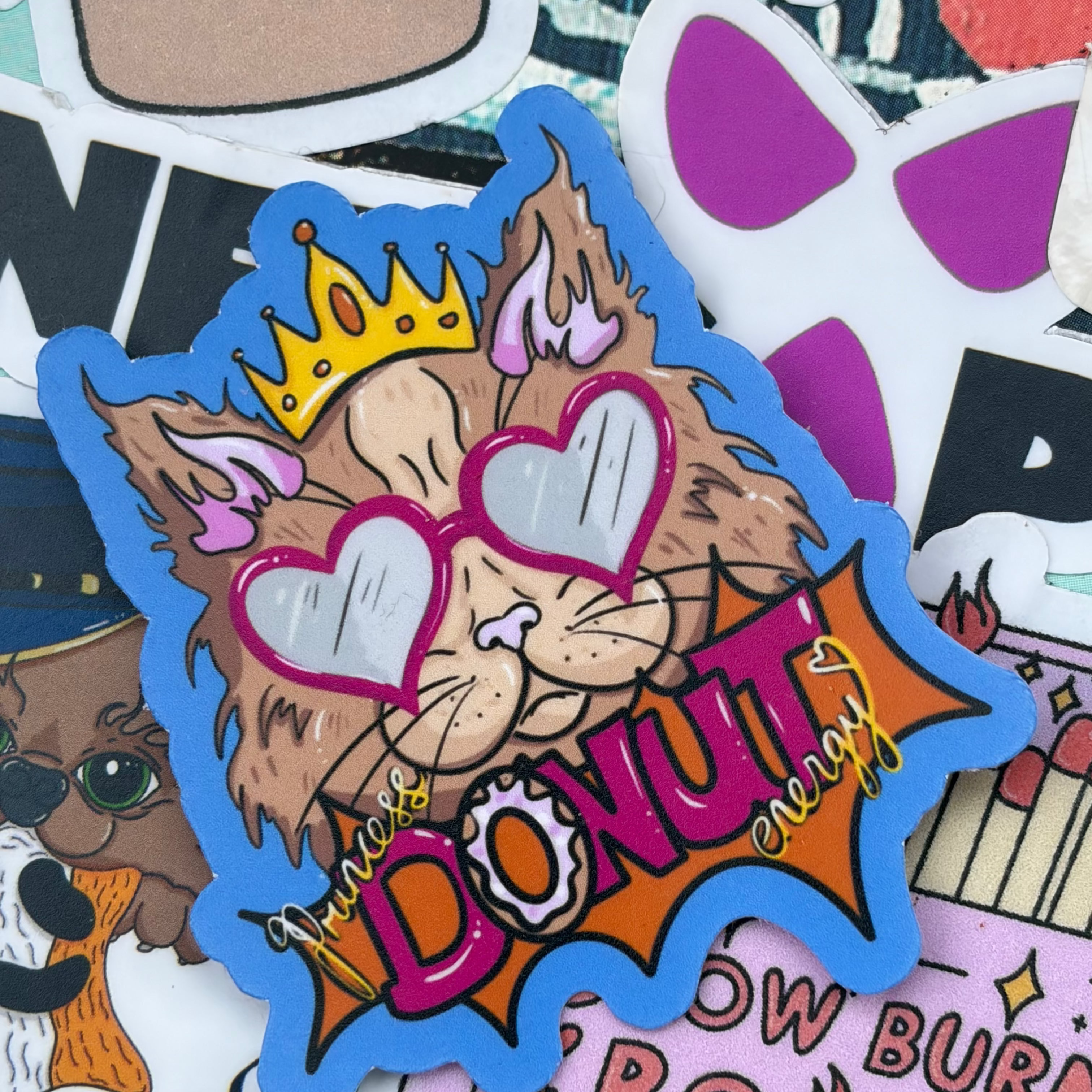 Princess Donut, Dungeon Crawler Carl, RPG Lit, Gaming / Bookish single sticker CAT GLASSES CROEN MULTICOLOUR CUTE FUNNY