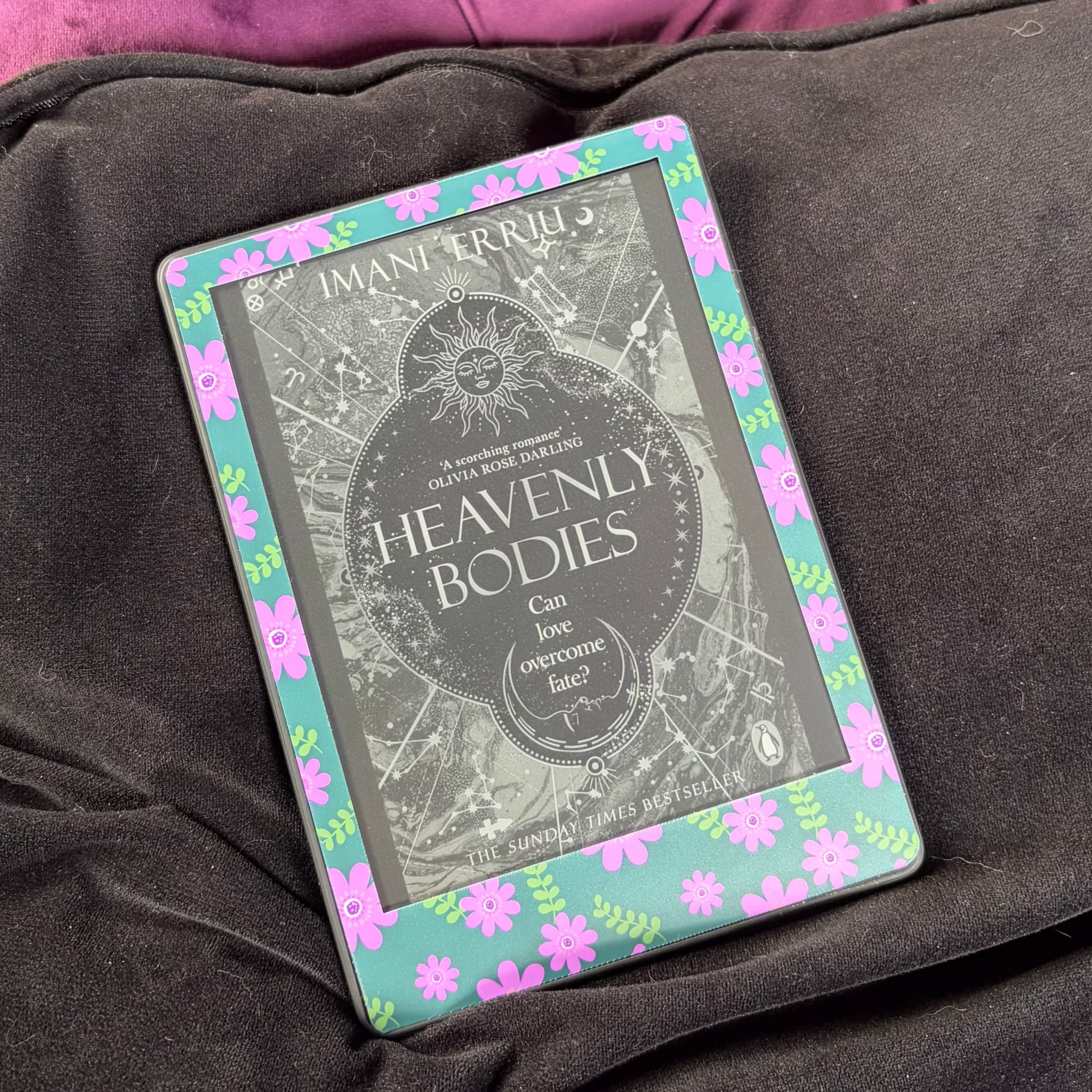 Summer Floral, Vinyl Kindle Skin. Green, purple flowers

Made to order. Made to fit your specific model. Matte laminate, anti scratch. Easy to install. Easy to remove.&nbsp;
