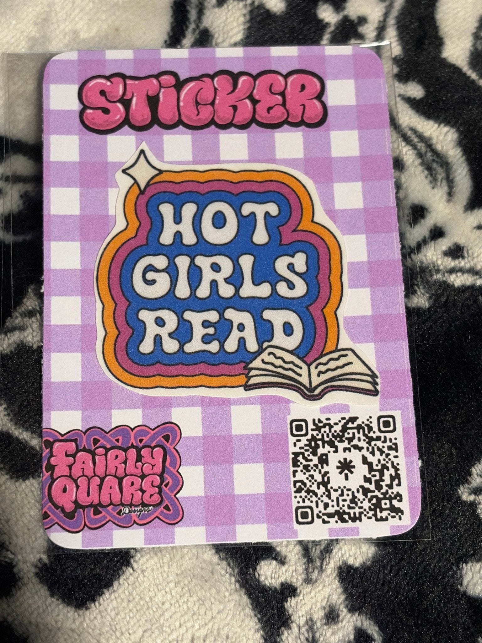 Retro Hot Girl Read Sticker - Fairly Quare Designs